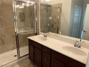 8890 Via Isola Court in Ft. Myers, FL - Building Photo - Building Photo