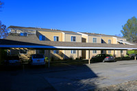 Morningside Apartments in Santa Rosa, CA - Foto de edificio - Building Photo