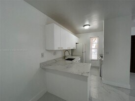 7450 SW 153rd Pl in Miami, FL - Building Photo