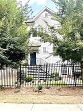 3796 Oxford Cir in Atlanta, GA - Building Photo - Building Photo