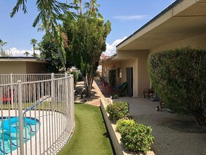 46050 CA-74 in Palm Desert, CA - Building Photo - Building Photo