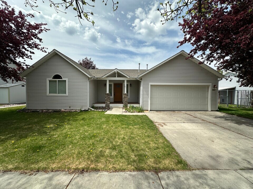 2867 Sheffield Dr in Missoula, MT - Building Photo