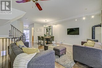 71 Blair St in Toronto, ON - Building Photo - Building Photo