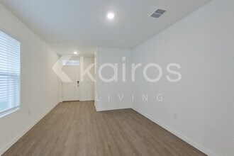 32130 Katelin Cir in Leesburg, FL - Building Photo - Building Photo