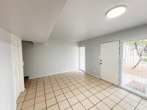 6802 N 17th Ave in Phoenix, AZ - Building Photo - Building Photo