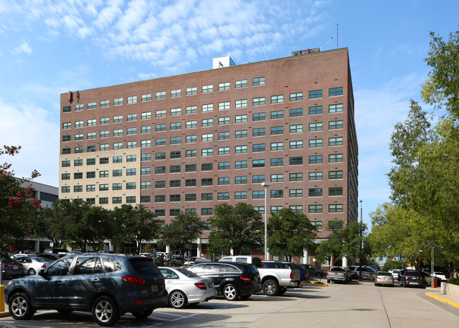 Hunter Plaza in Fort Worth, TX - Building Photo - Building Photo