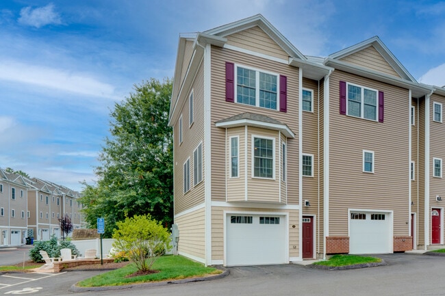 property at 35 Ringgold St