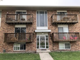 2713 Luther Dr Apartamentos