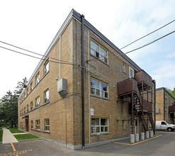 9-15 33rd St in Toronto, ON - Building Photo - Building Photo