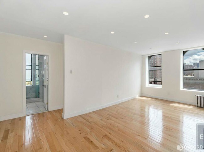 23 E 109th St-Unit -5-A in New York, NY - Building Photo - Building Photo