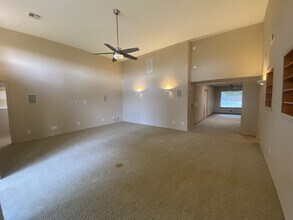 1525 Cherry Stone St in Norman, OK - Building Photo - Building Photo