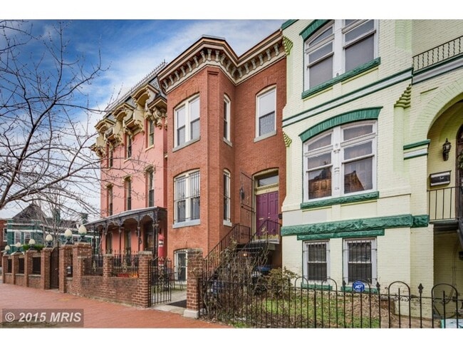 402 M Street NW, Unit Apt A