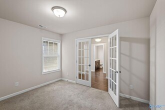 338 Fenrose Dr in Harvest, AL - Foto de edificio - Building Photo