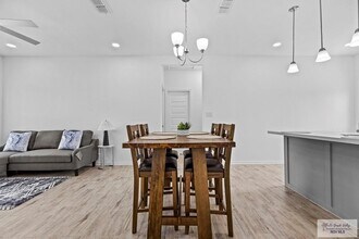 426 Arroyo Ln in La Feria, TX - Foto de edificio - Building Photo