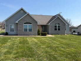 19958 Ladera Rd in Waynesville, MO - Building Photo