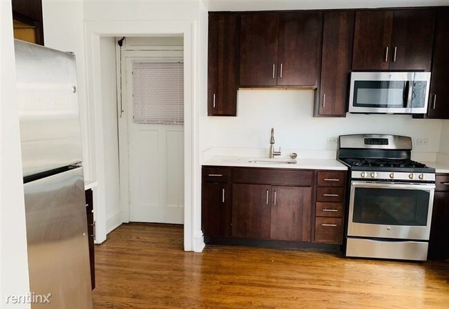 6035 N Winthrop Ave-Unit -# 1 in Chicago, IL - Foto de edificio - Building Photo