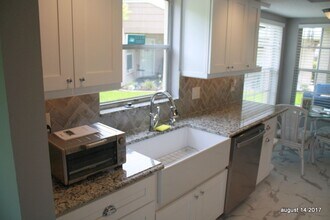 9549 Danville Ct in New Port Richey, FL - Building Photo - Building Photo