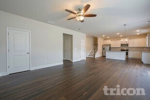 216 Margrave Dr in Holly Springs, GA - Building Photo