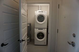 1000 Lackner Blvd in Kitchener, ON - Building Photo - Building Photo