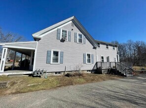 647 N Main St, Unit Unit 2 Upper in Mansfield, MA - Building Photo - Building Photo