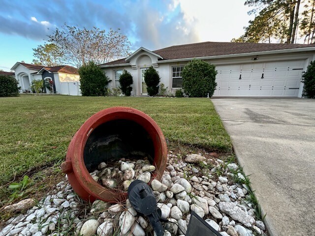 112 Red Mill Dr in Palm Coast, FL - Building Photo