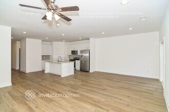 253 W Millbrook Dr in Spring Hill, TN - Foto de edificio - Building Photo