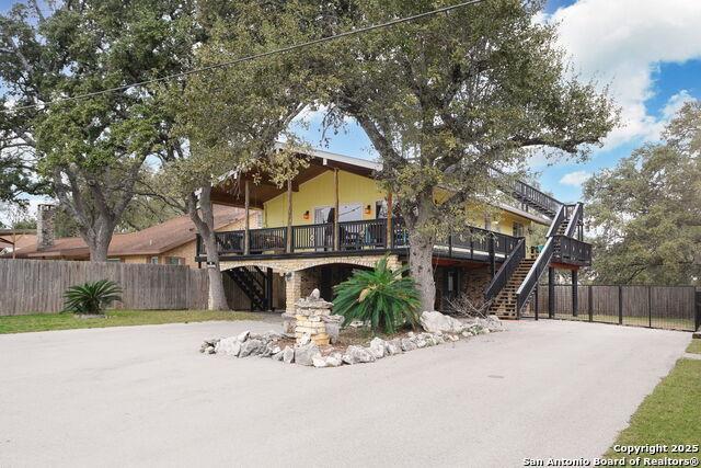 1087 Driftwind Dr in Canyon Lake, TX - Building Photo - Building Photo