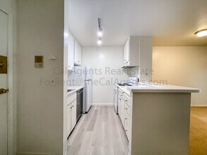 250 Whitmore St in Oakland, CA - Building Photo - Building Photo