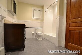 46 Gerrish St in Boston, MA - Building Photo - Building Photo