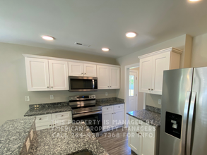 1418 Ontario Dr in Kannapolis, NC - Foto de edificio - Building Photo