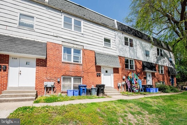 property at 330 Hermitage St
