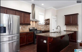 5301 Wilson Wy in Birmingham, AL - Building Photo - Building Photo