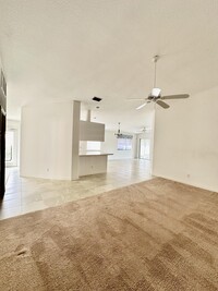 12040 SW Elsinore Dr in Port St. Lucie, FL - Building Photo - Building Photo