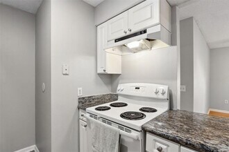 2724 Forest Ridge Dr in Fernandina Beach, FL - Building Photo - Building Photo