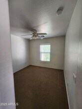 43401 W Elizabeth Ave in Maricopa, AZ - Building Photo - Building Photo