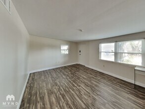 14 Lamplight Ln in Winter Haven, FL - Building Photo - Building Photo