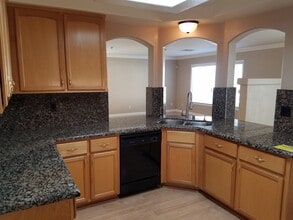 9740 Powell Plateau Ct in Las Vegas, NV - Building Photo - Building Photo