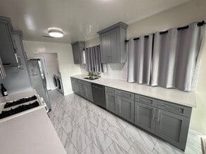 2411 Deerford St in Lakewood, CA - Building Photo - Building Photo