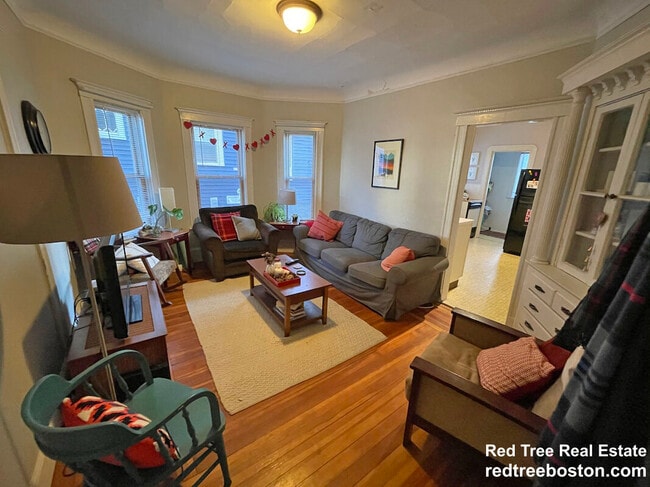 85 Lowden Ave, Unit 1