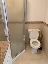 1203 S 4th St, Unit 2 in Philadelphia, PA - Building Photo - Building Photo