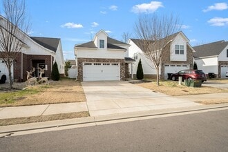 2160 Welltown Ln in Murfreesboro, TN - Foto de edificio - Building Photo