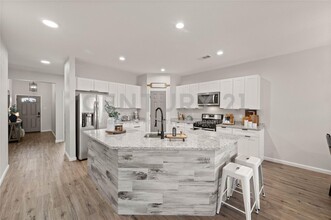 213 Bower Ridge Dr in Fort Worth, TX - Building Photo - Building Photo