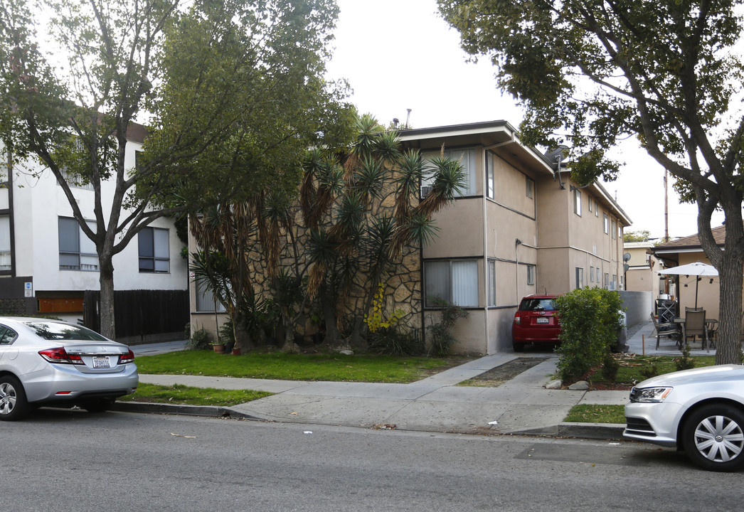 336 W Lomita Ave in Glendale, CA - Building Photo