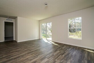 2660 W Bravura Dr in Citrus Springs, FL - Building Photo - Building Photo
