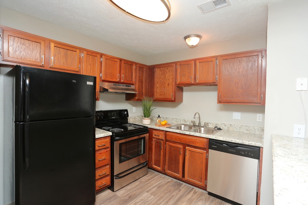 Brighton Way in Smyrna, GA - Building Photo