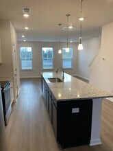 4633 Forest Hills Dr in North Charleston, SC - Building Photo - Building Photo