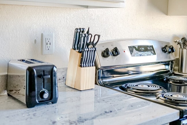 12701 N Pennsylvania Ave, Unit SI ID1036770P in Oklahoma City, OK - Foto de edificio - Building Photo