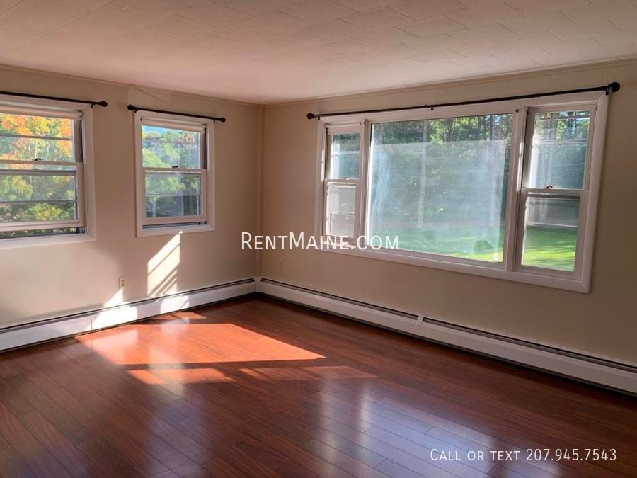 198 Main Rd N in Hampden, ME - Building Photo