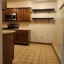 10 Nuttall Ln, Unit 3 in Worcester, MA - Building Photo - Building Photo