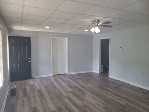 601 Seale Rd in Phenix City, AL - Foto de edificio - Building Photo